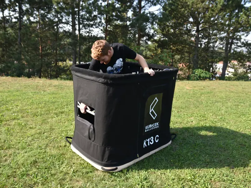 Opvouwbare mand.webp)